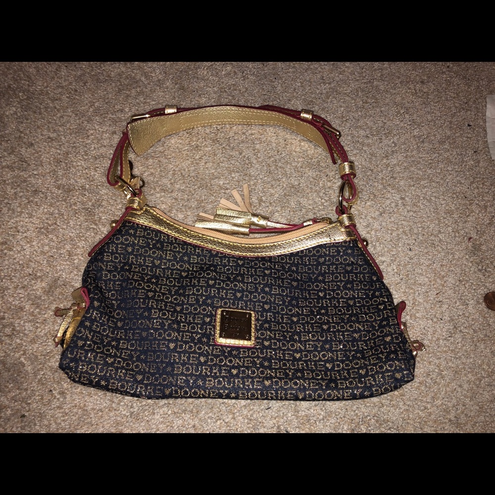 Dooney & Burke never worn handbag